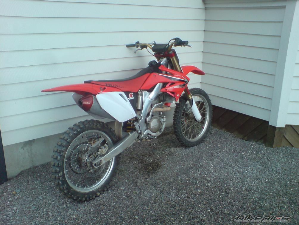 Photo 1383283