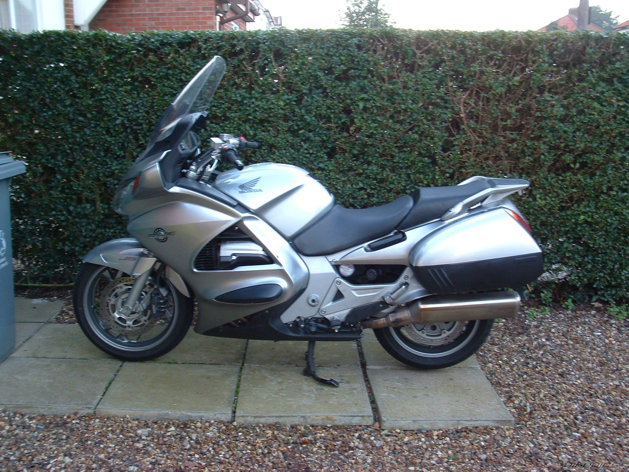 Photo 1383290