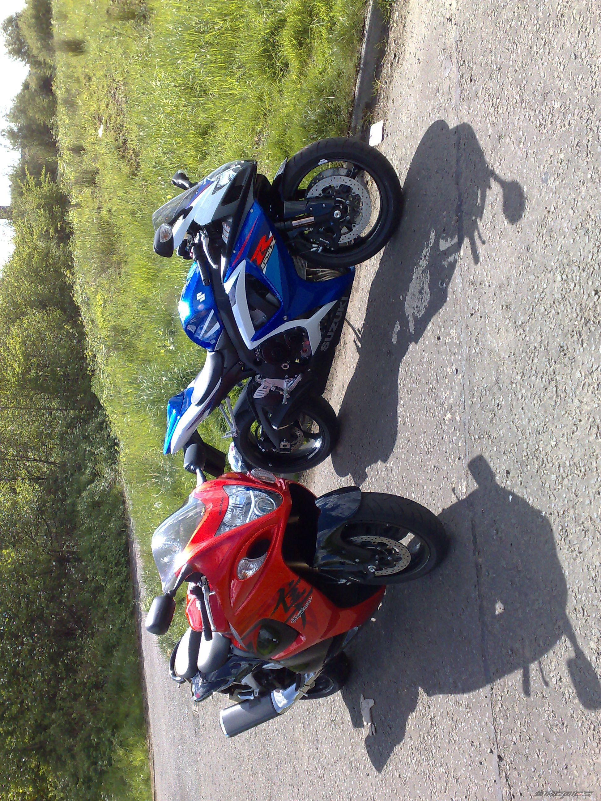 Photo 1383360