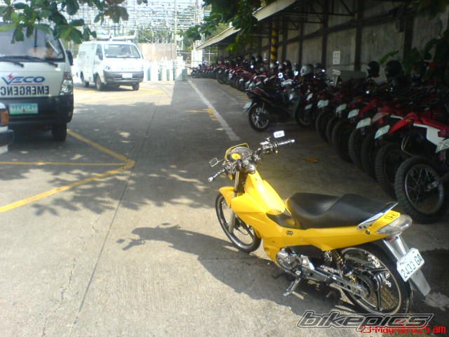 Photo 1383443