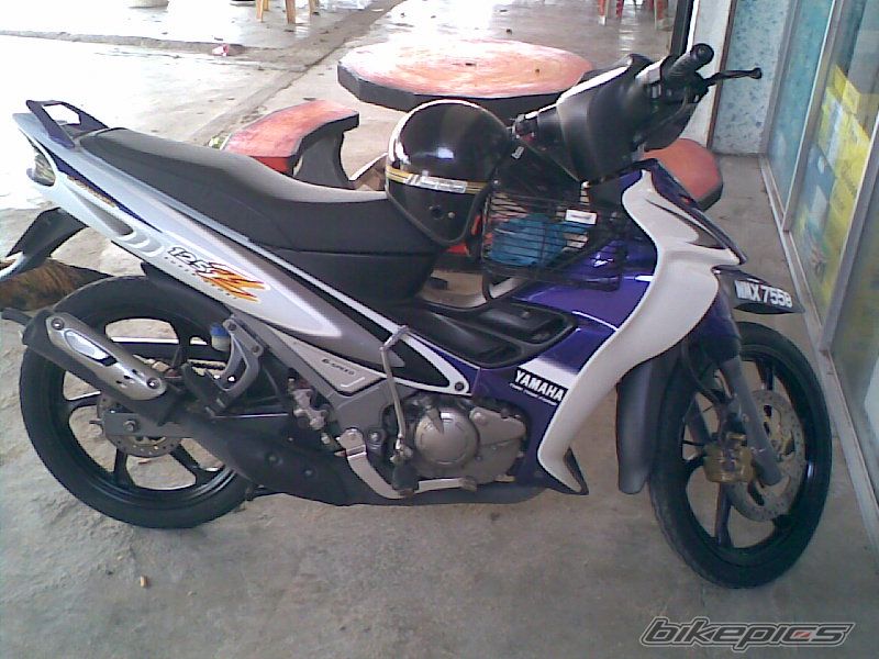 Photo 1383479