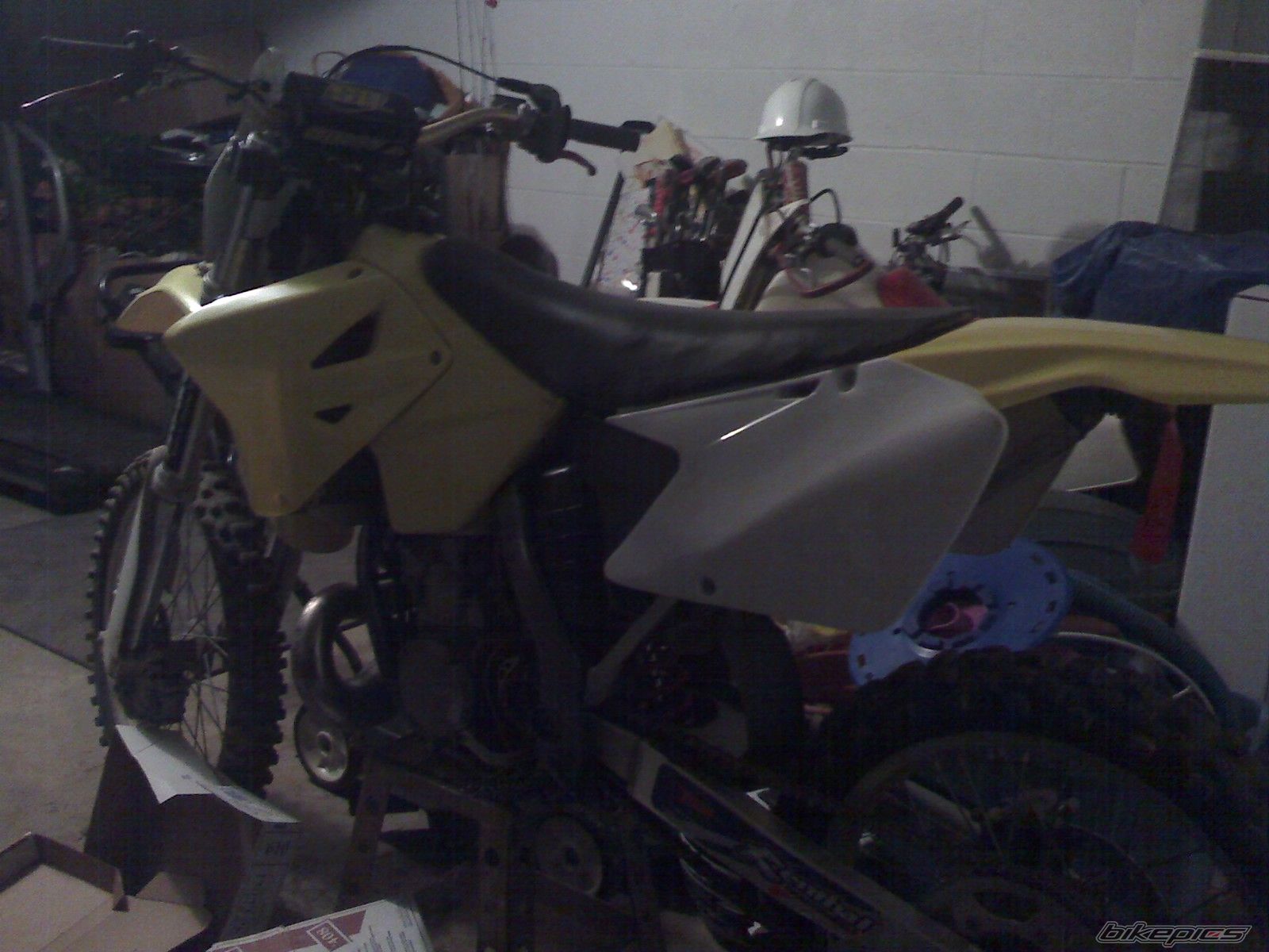Photo 1383519