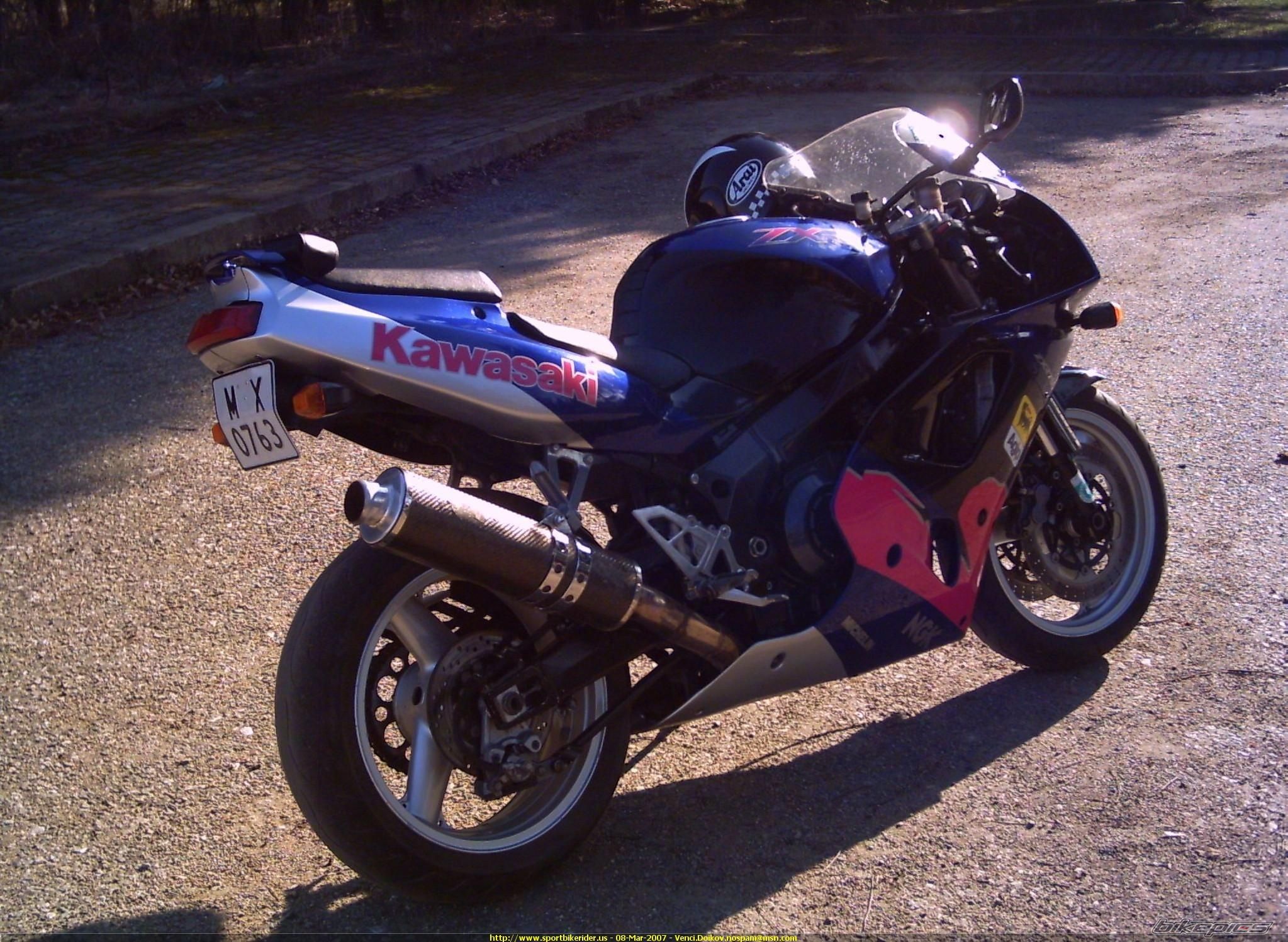 Photo 1383523
