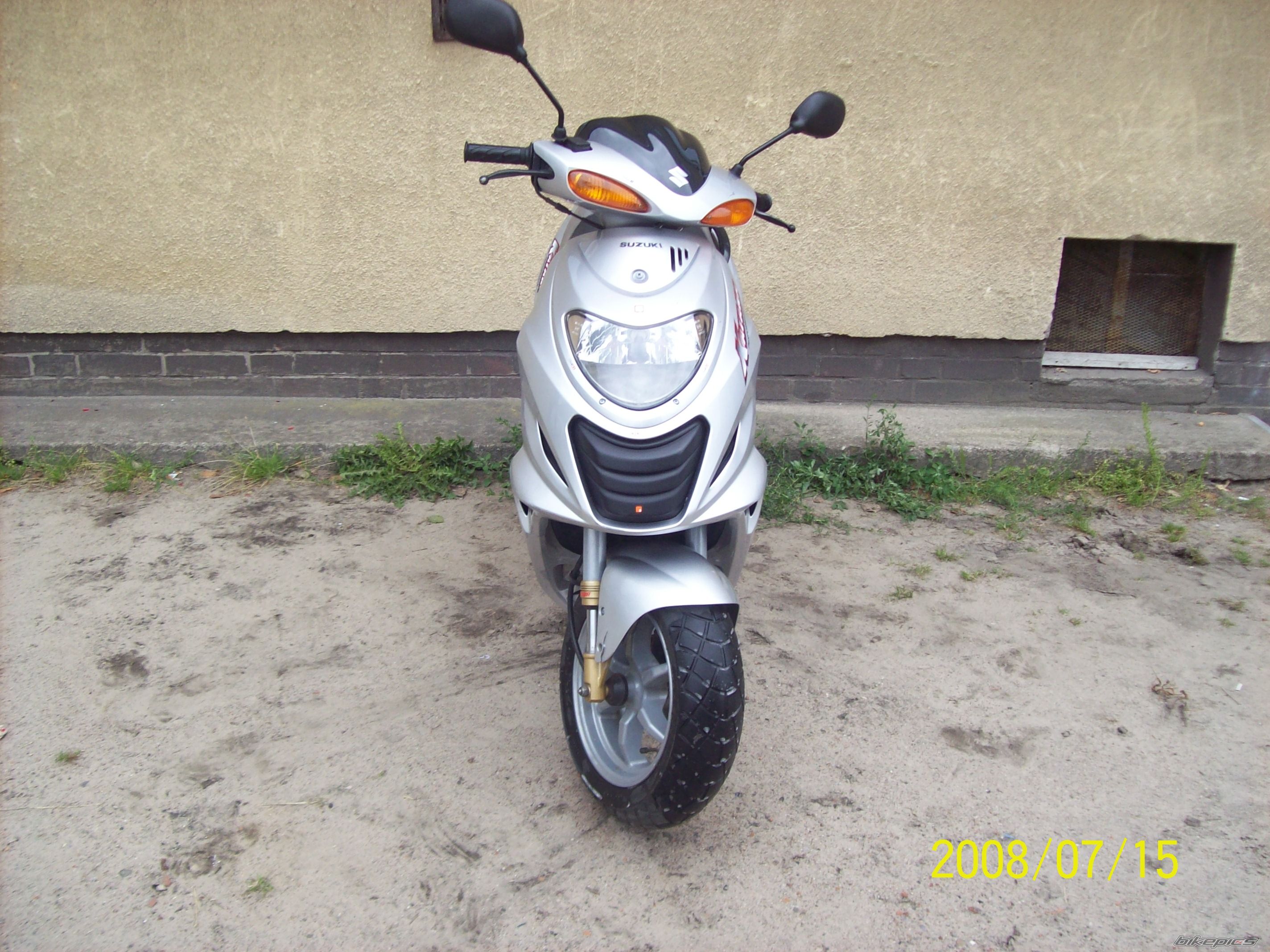 Photo 1383655