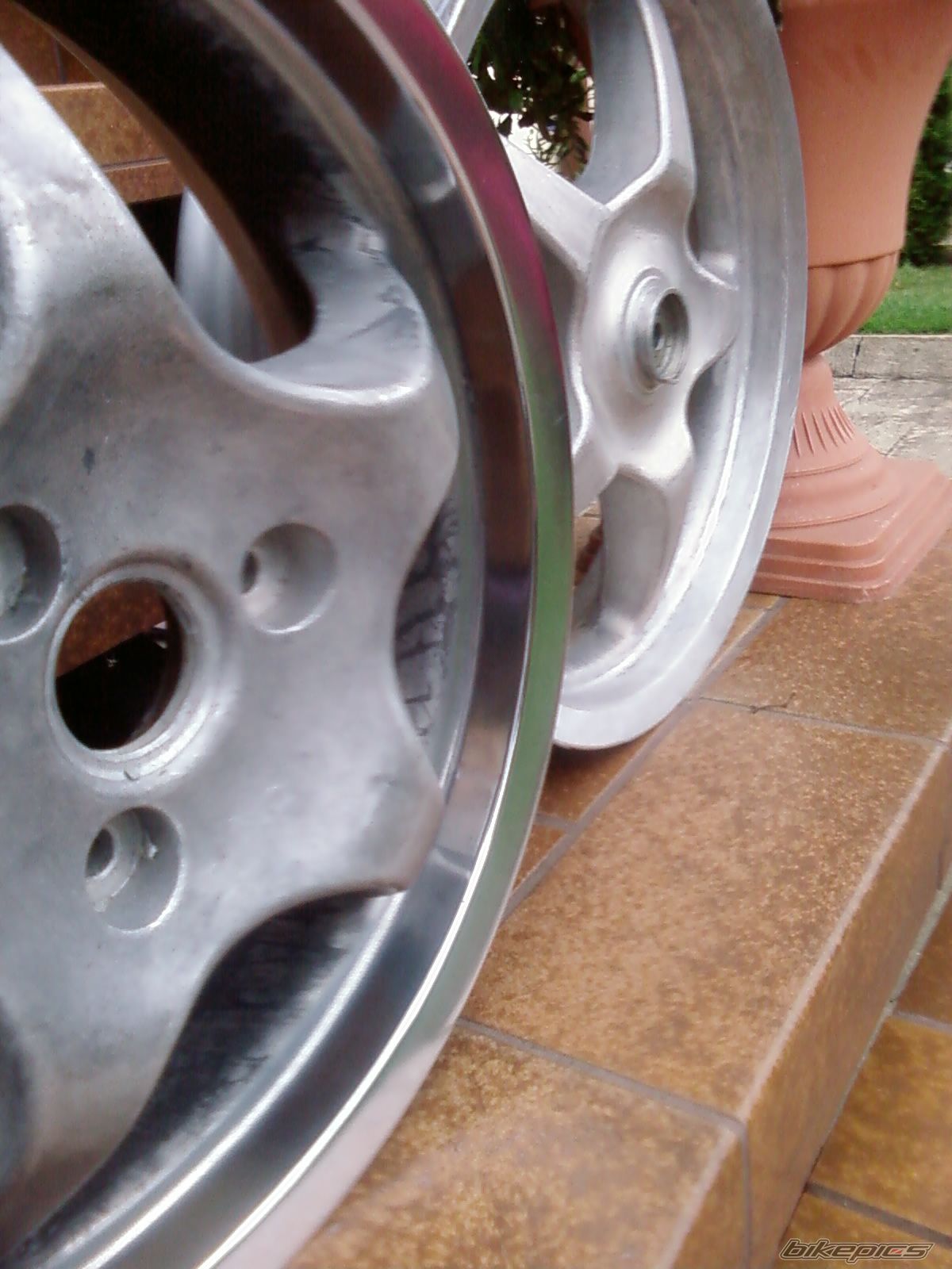 Photo 1383658