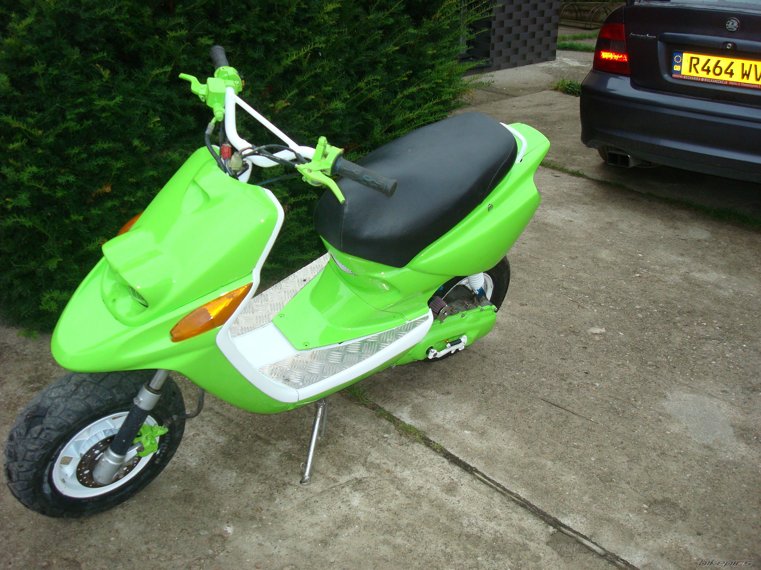Photo 1383673