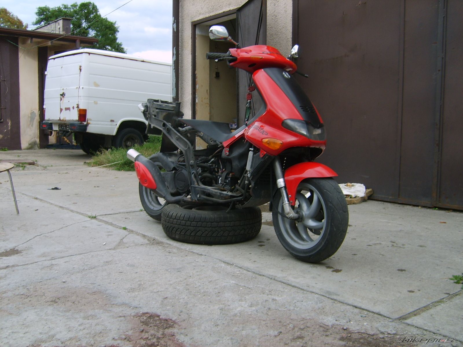 Photo 1383707