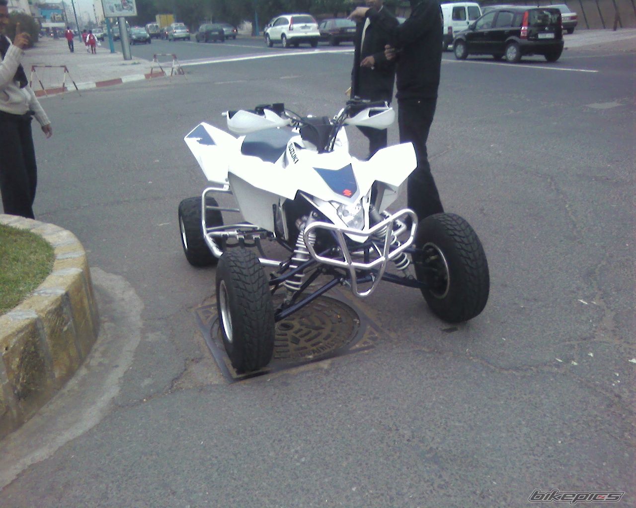 Photo 1383812