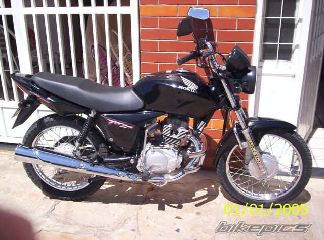 Photo 1383931