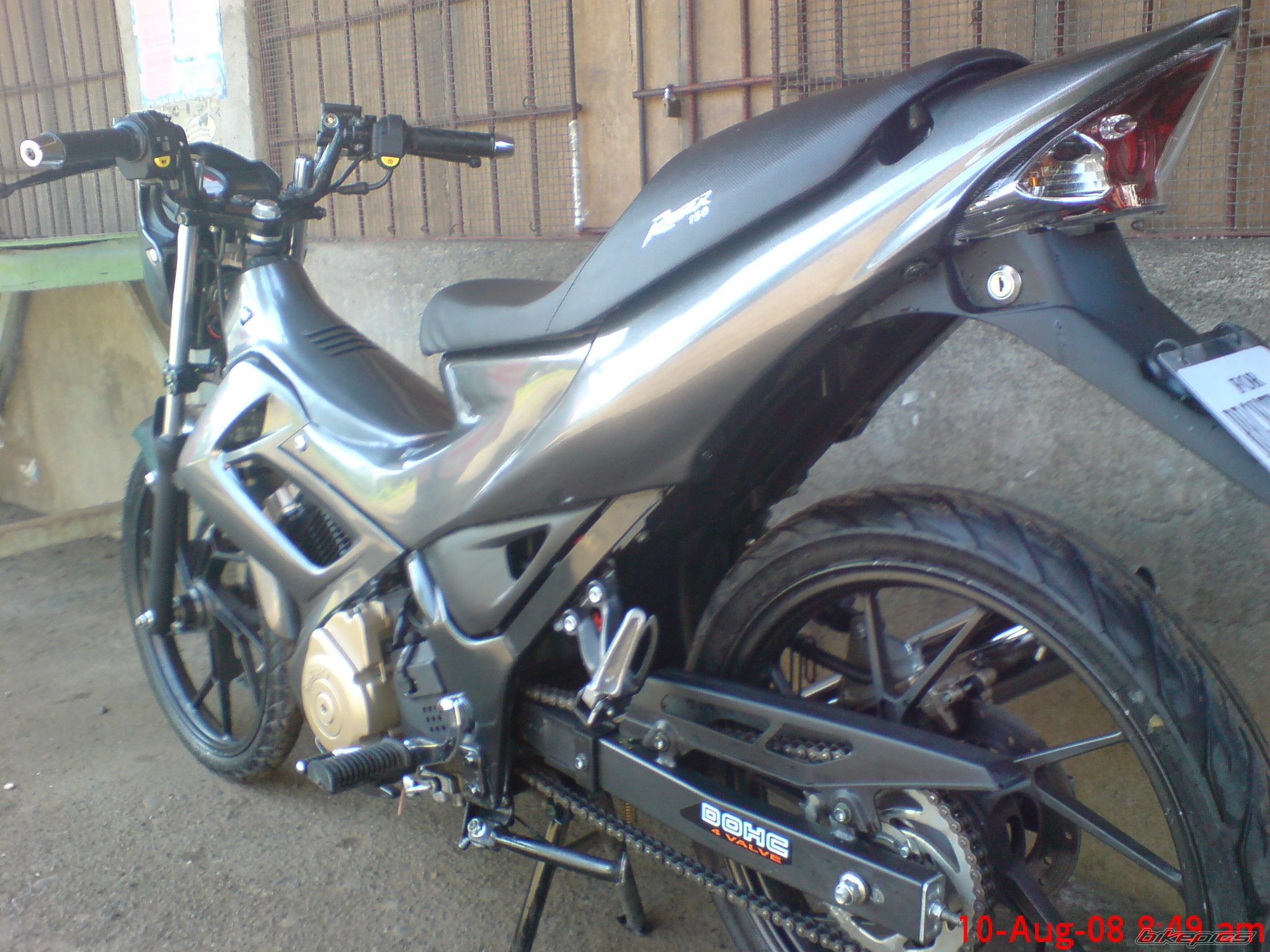 Photo 1383941