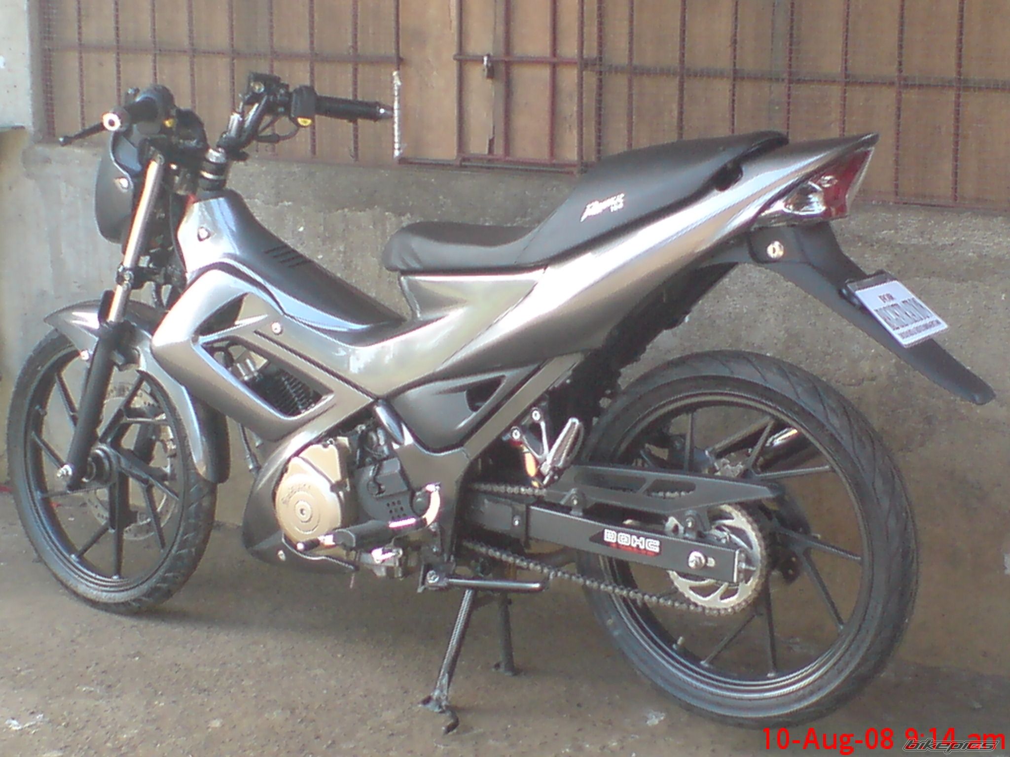 Photo 1383959