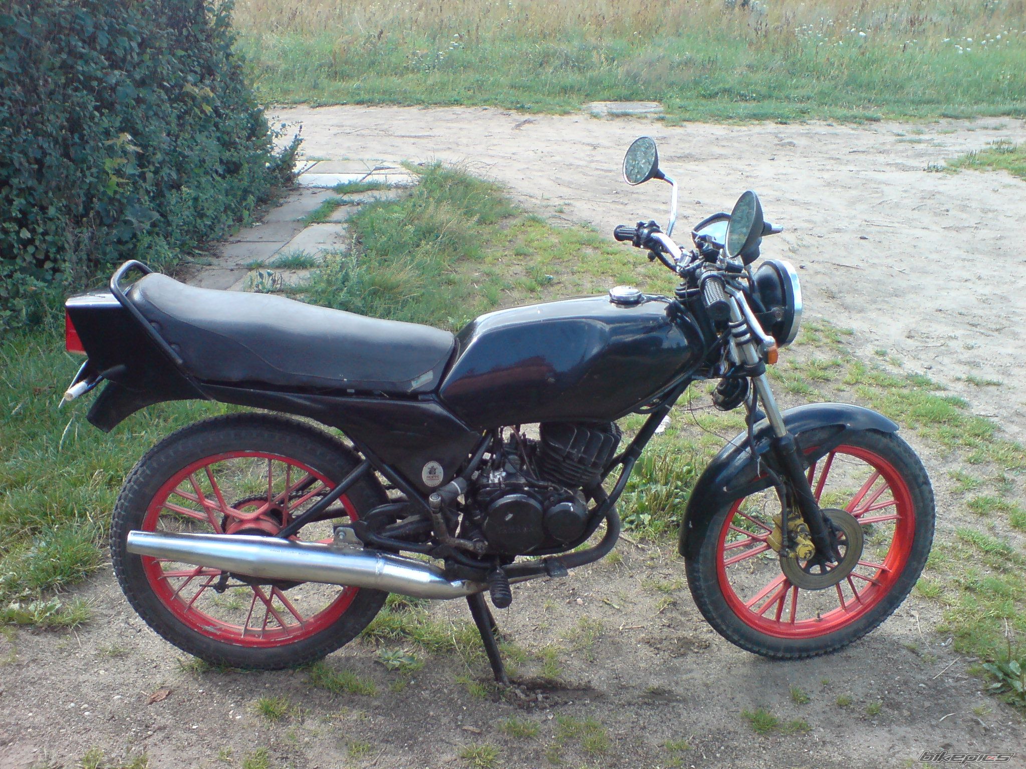Photo 1383975