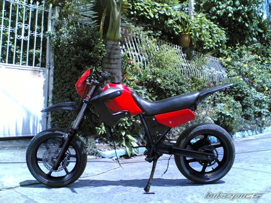 Photo 1384001