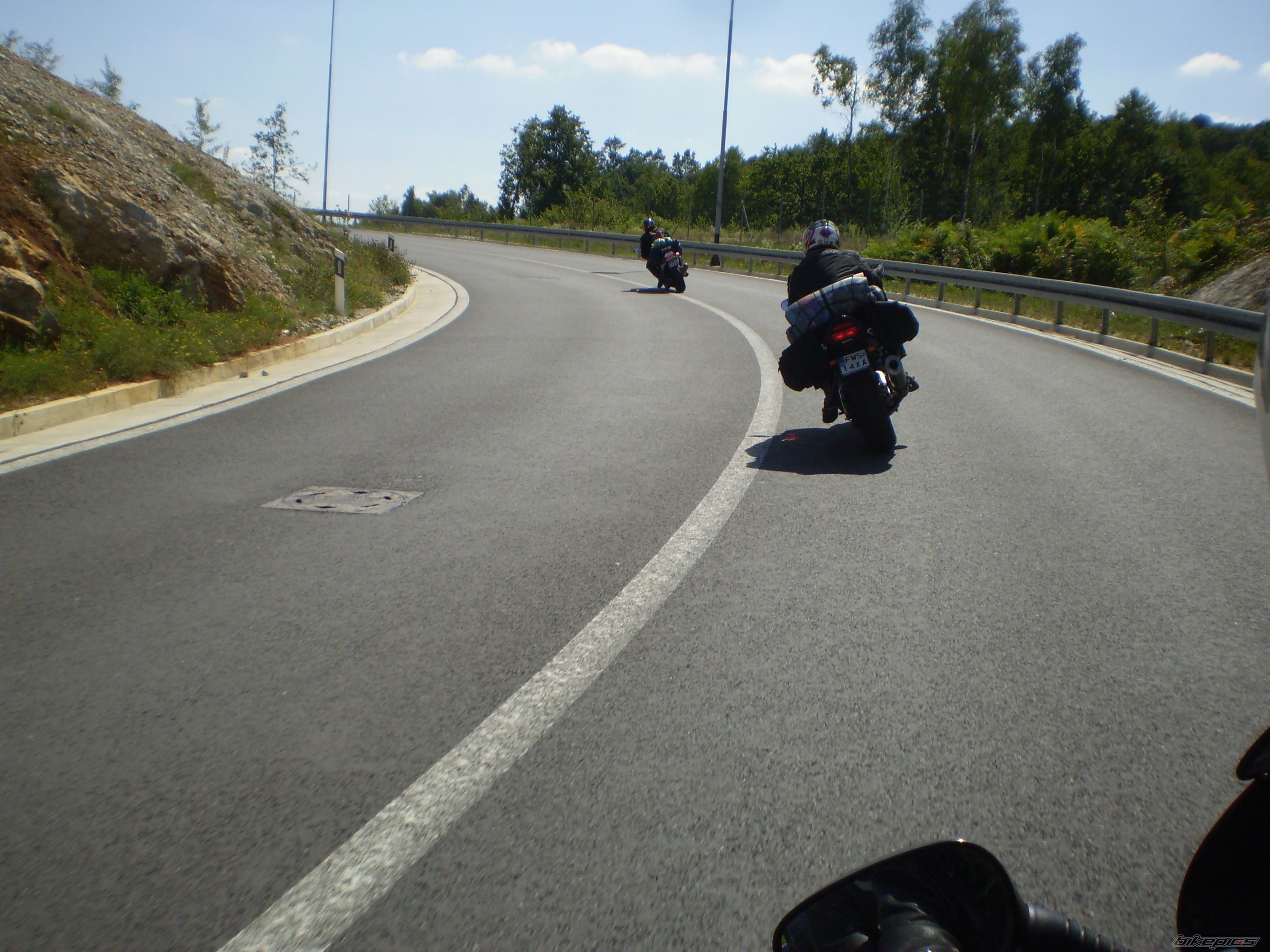 Photo 1384085