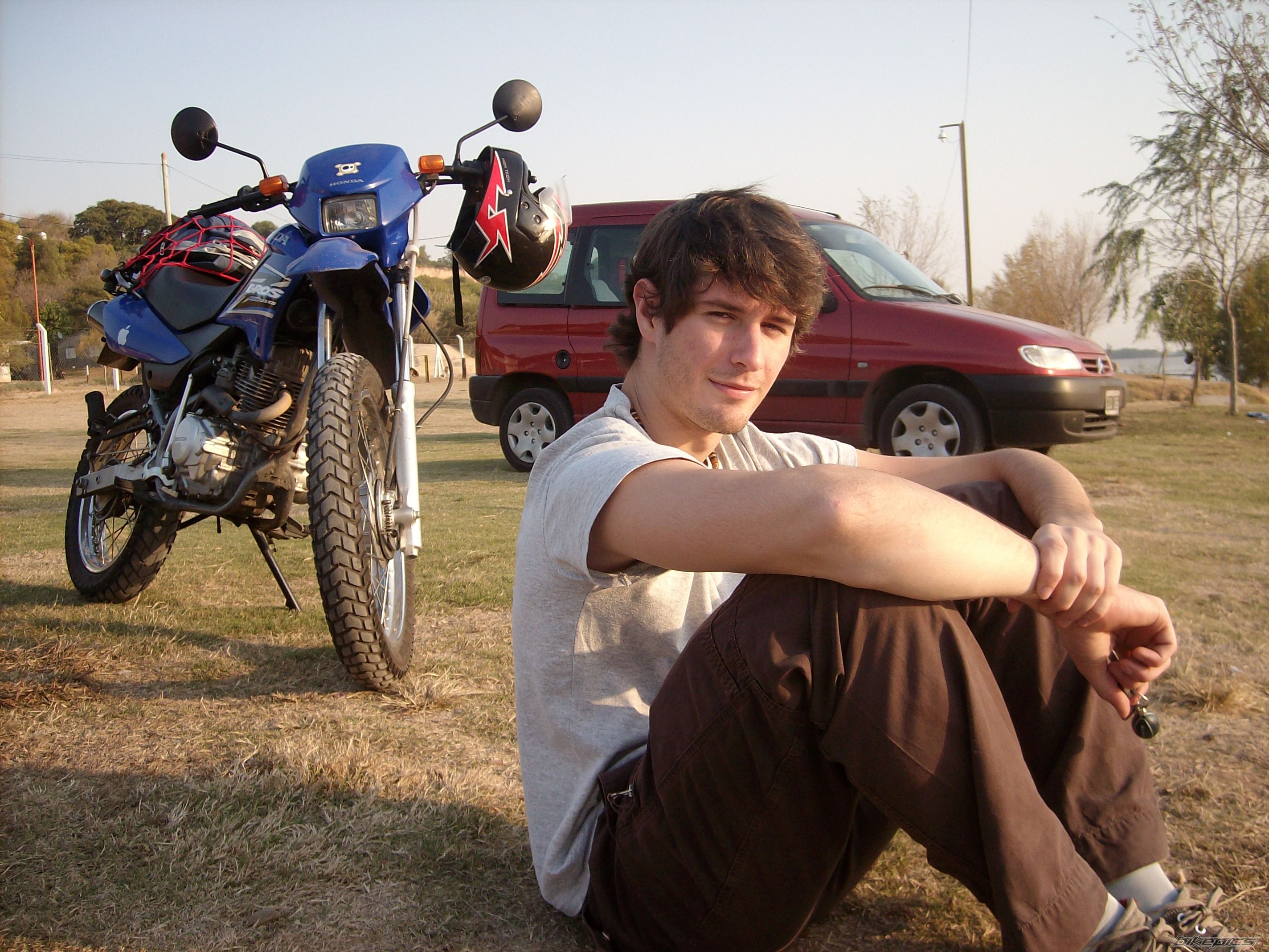Photo 1384220