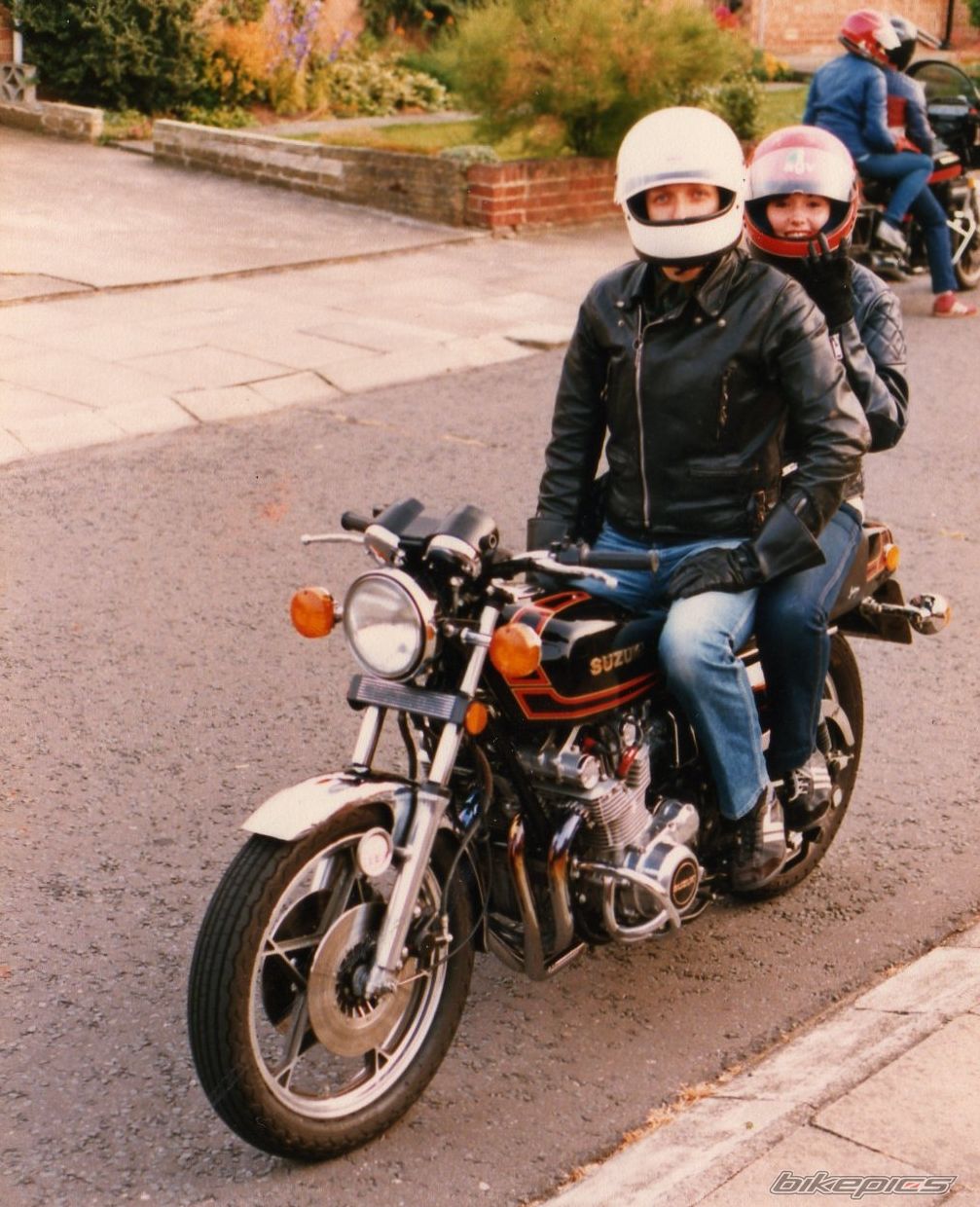 Photo 1384231