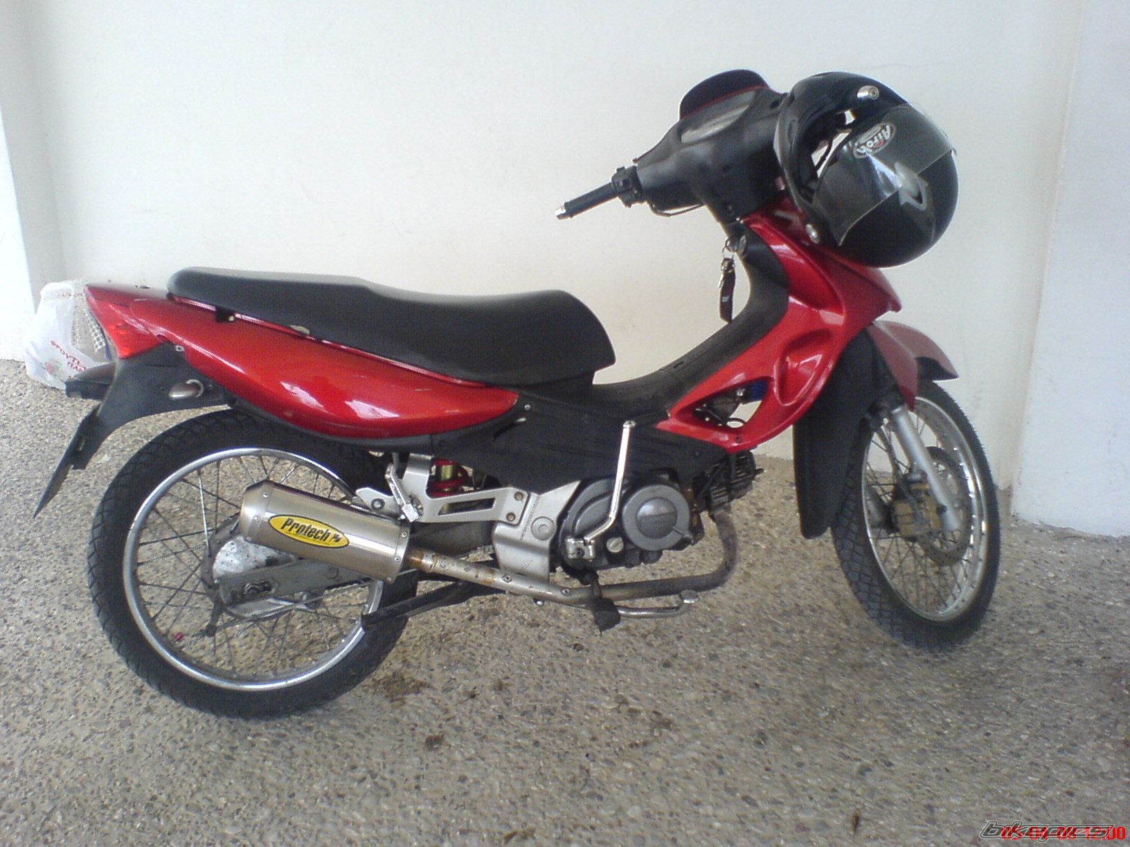 Photo 1384278