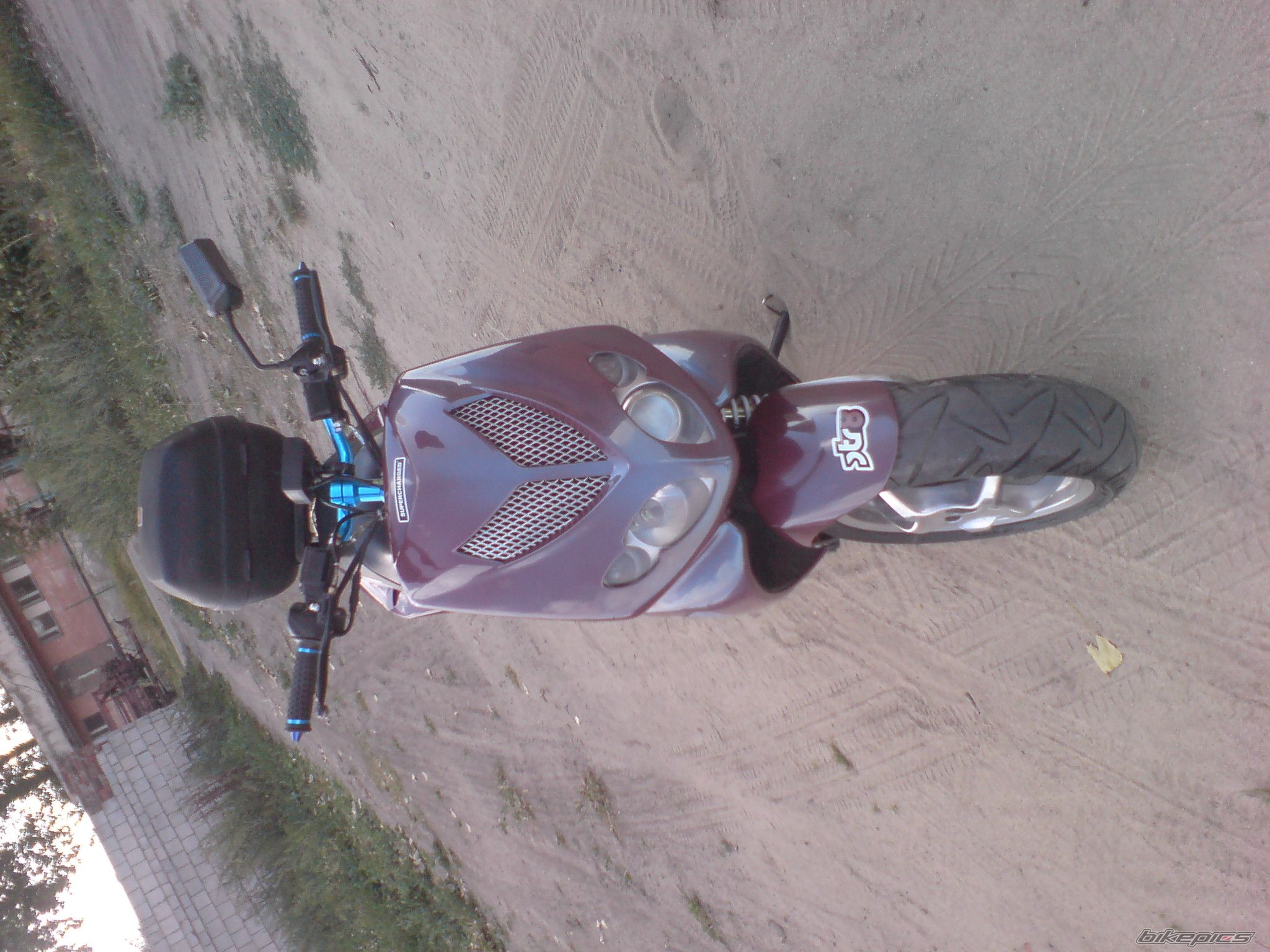Photo 1384406