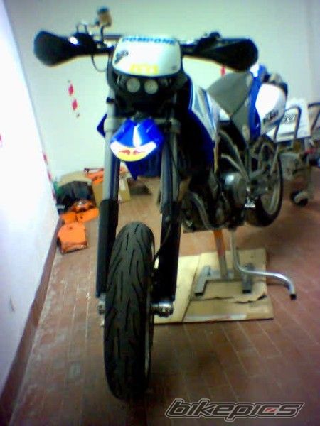 Photo 1384746