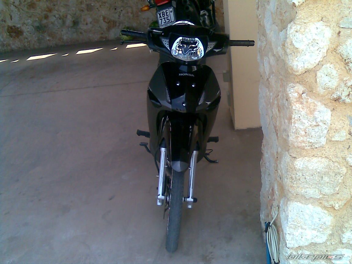 Photo 1384898