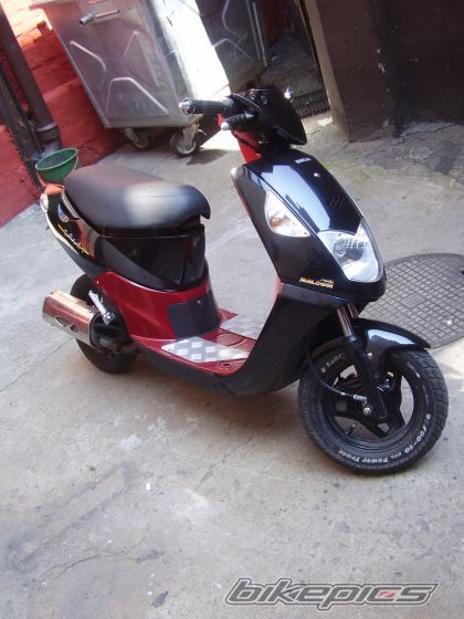 Photo 1384931