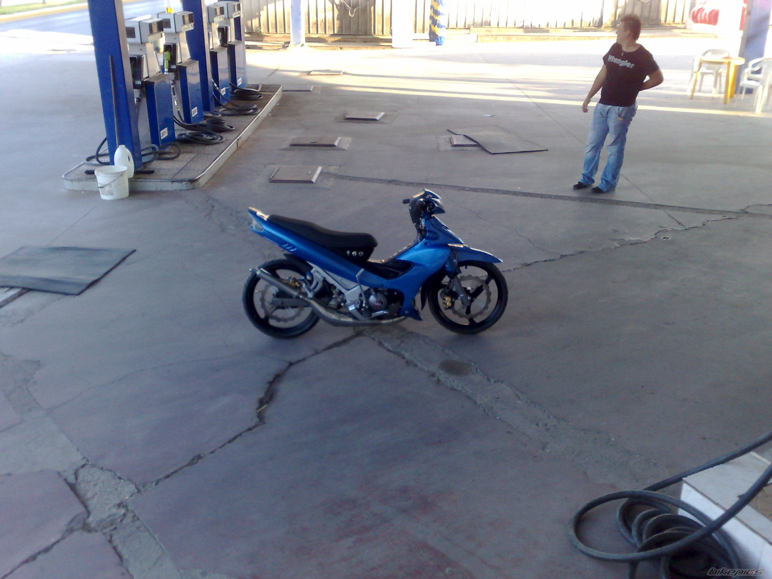Photo 1384992