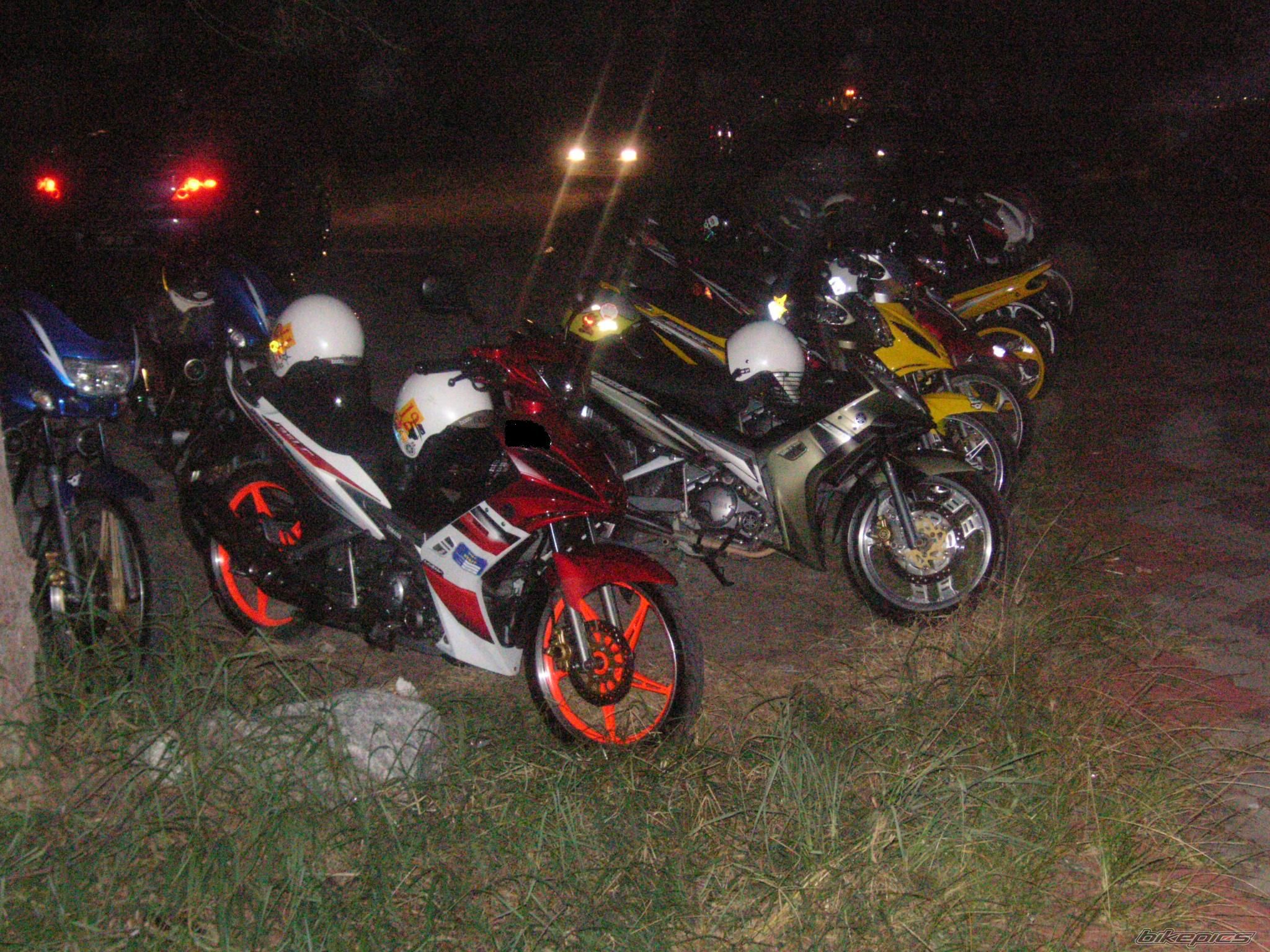 Photo 1385063
