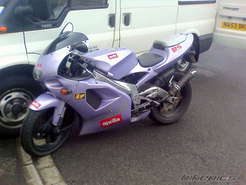 Photo 1385240
