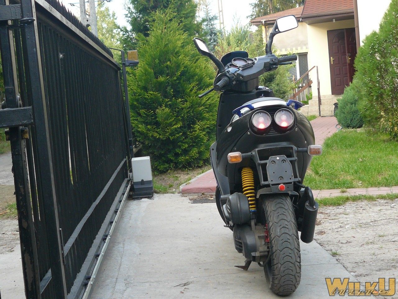 Photo 1385285