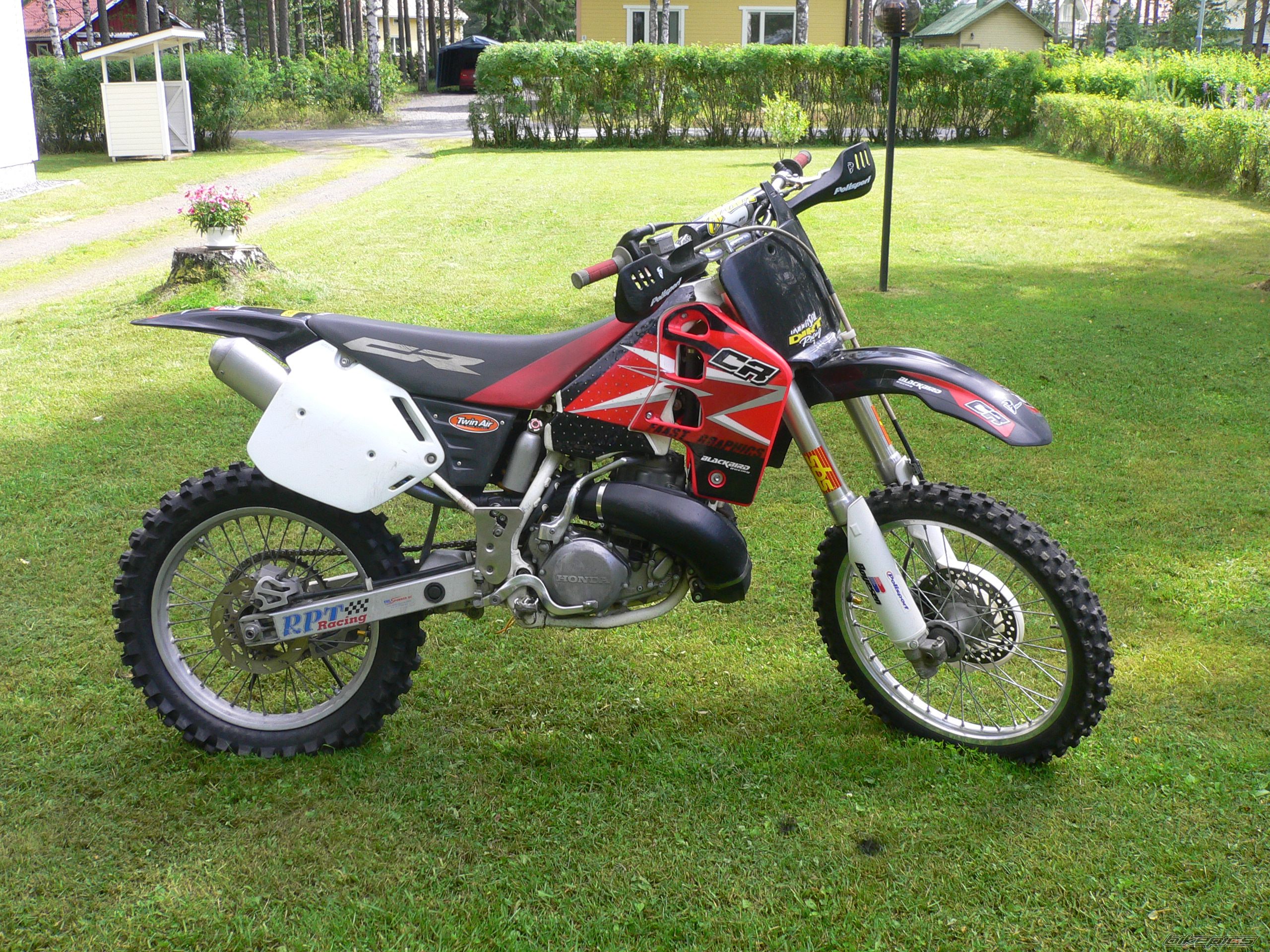 Photo 1385297