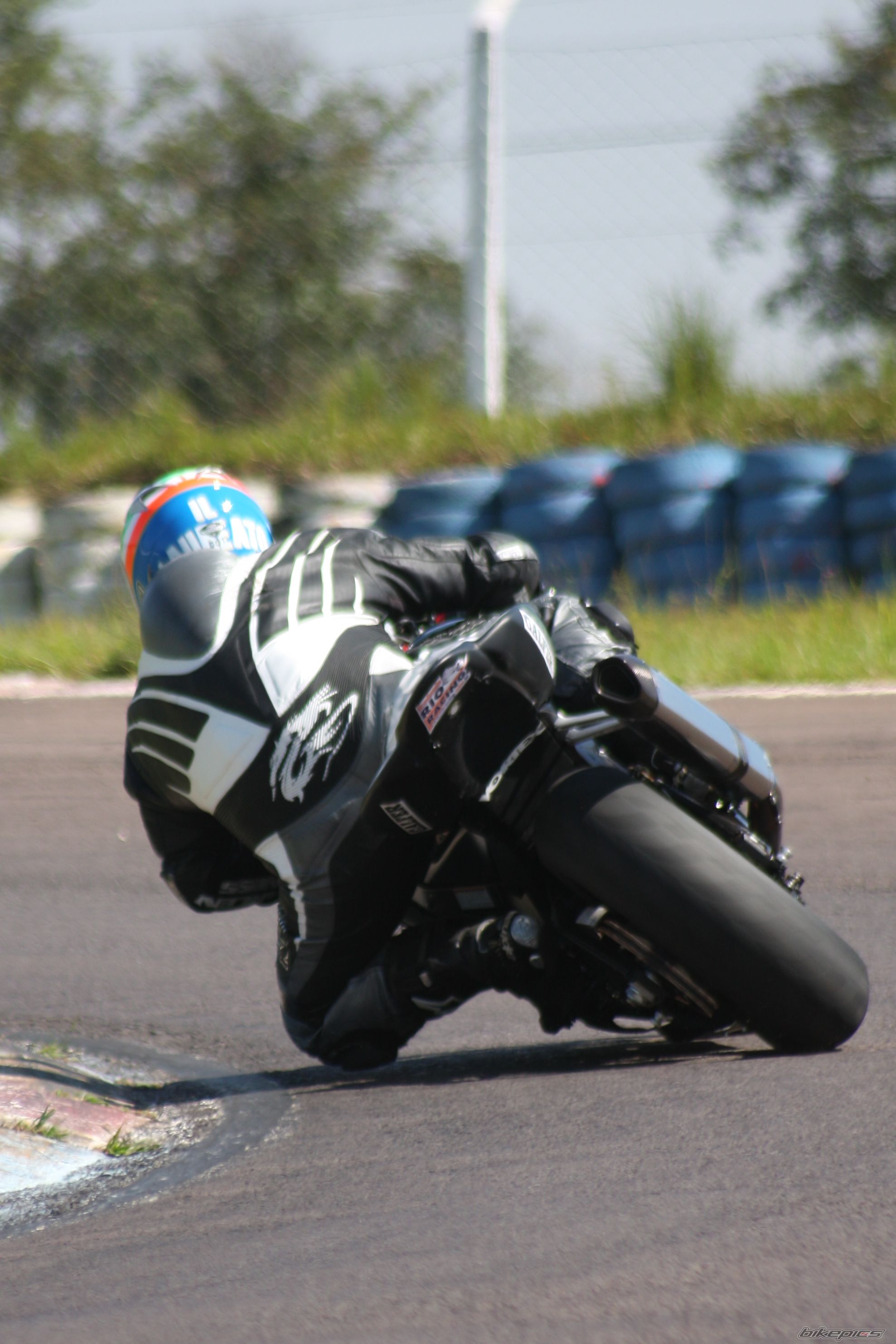Bike Photo 1385354