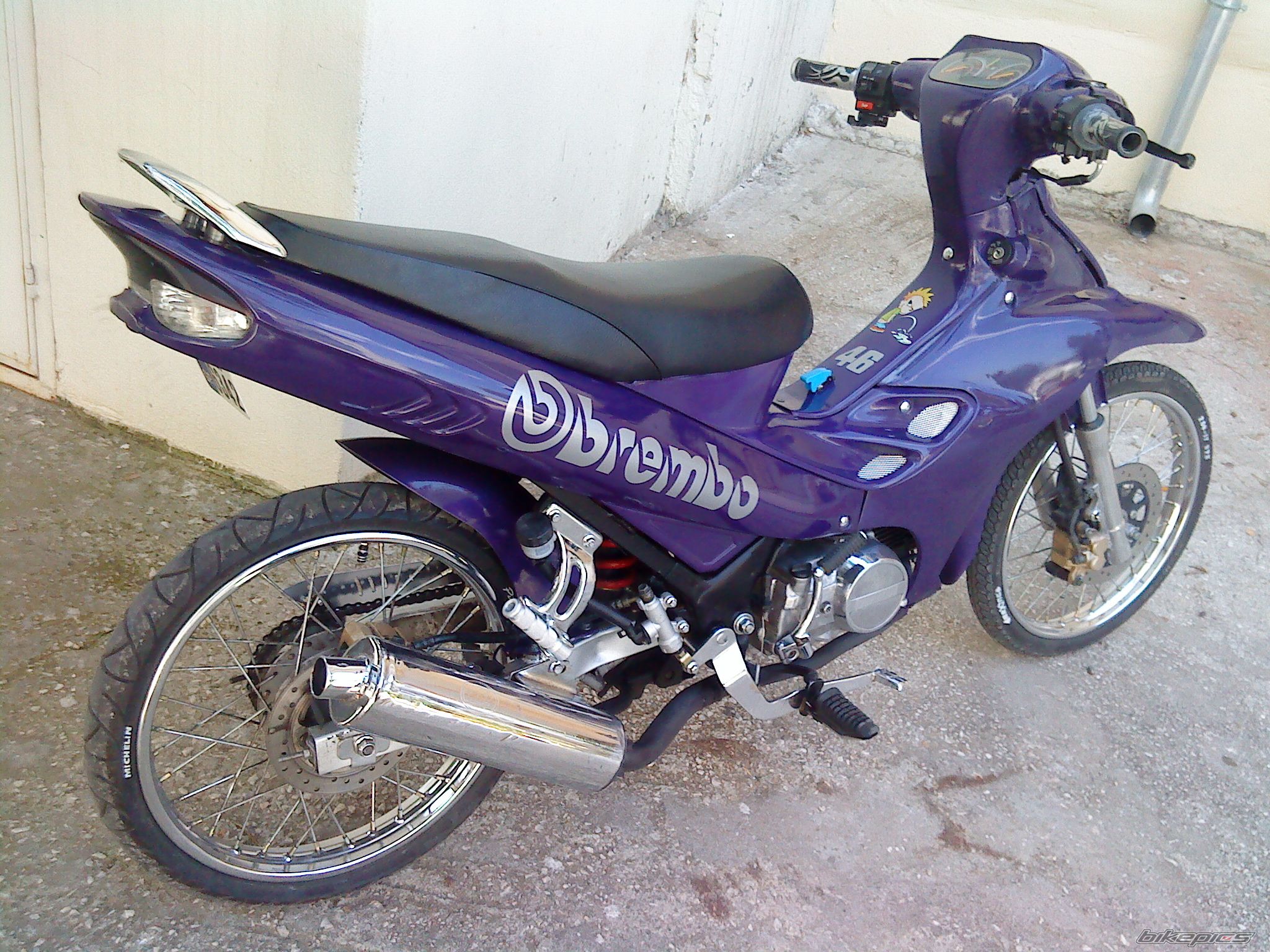 Photo 1385392
