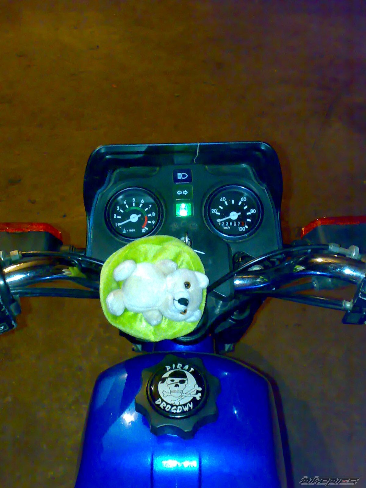 Bike Photo 1385454
