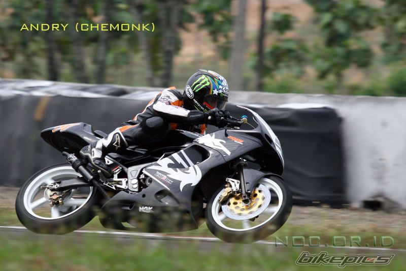 Bike Photo 1385630