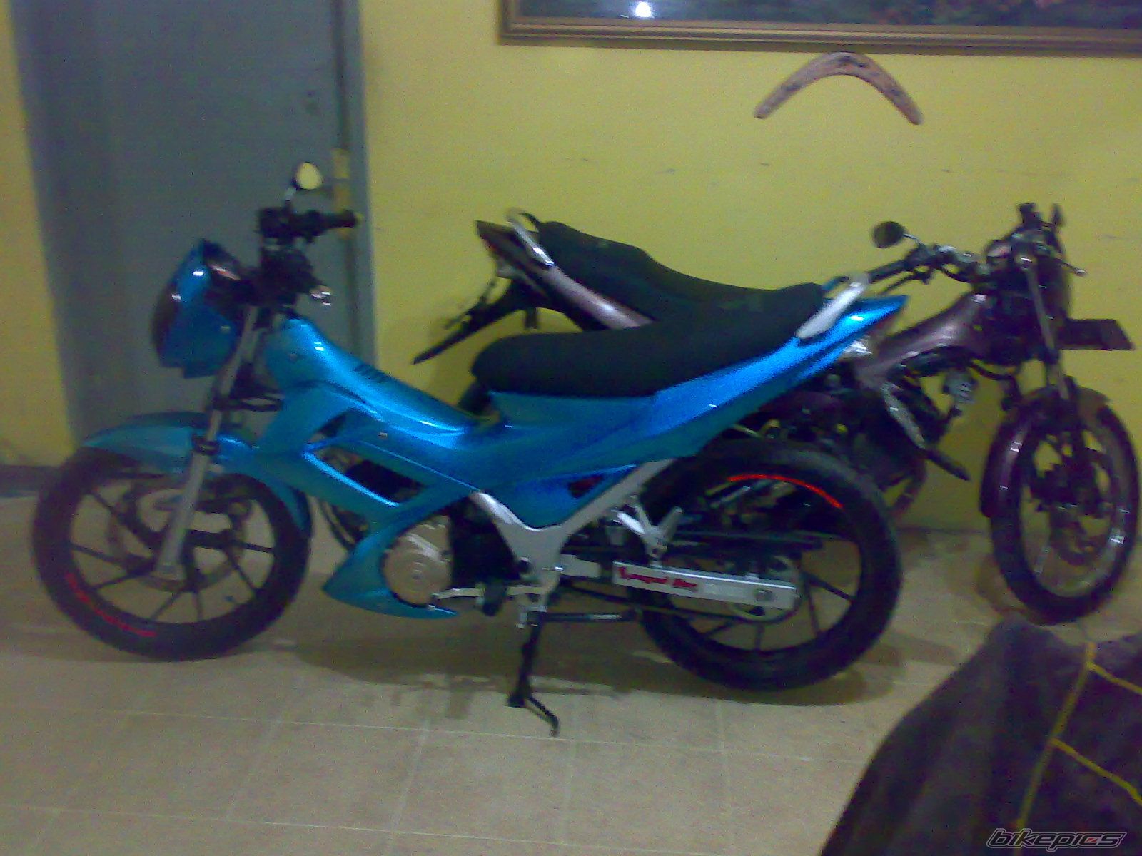 Photo 1385646