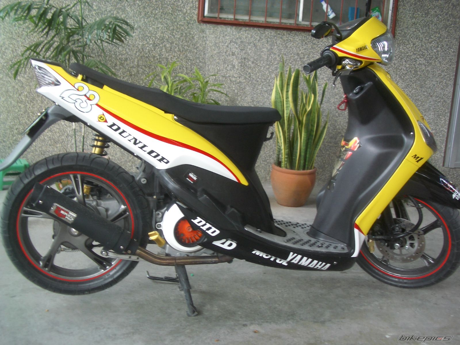 Bike Photo 1385689