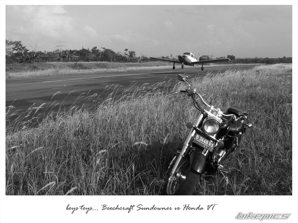 Bike Photo 1385889