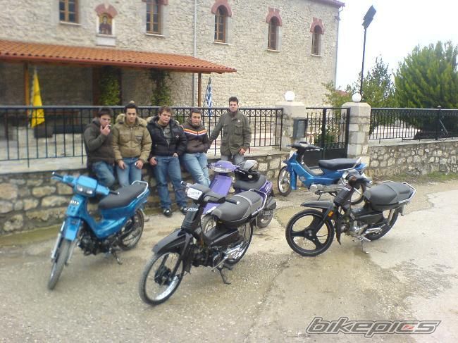 Photo 1385903