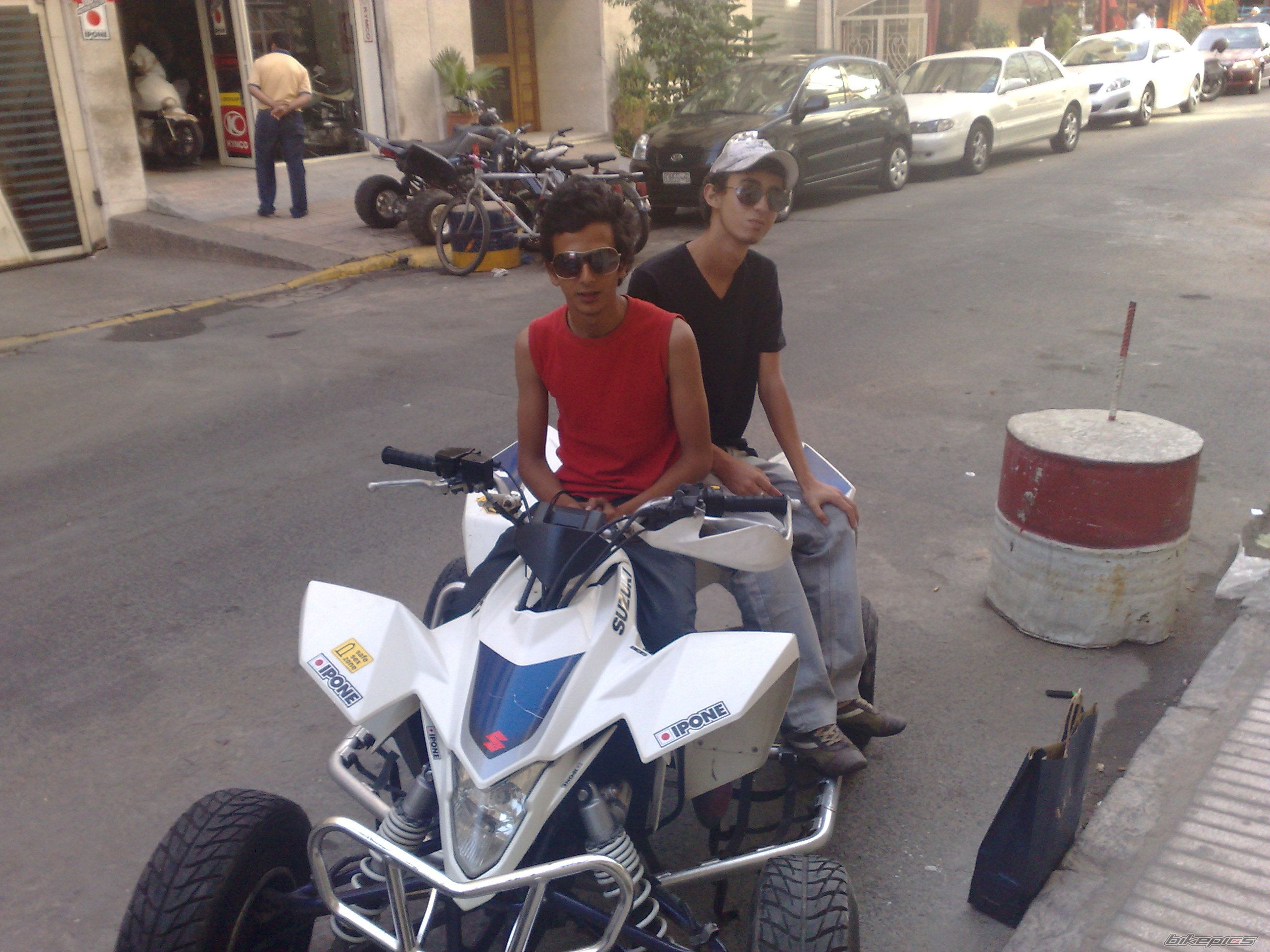 Photo 1386058