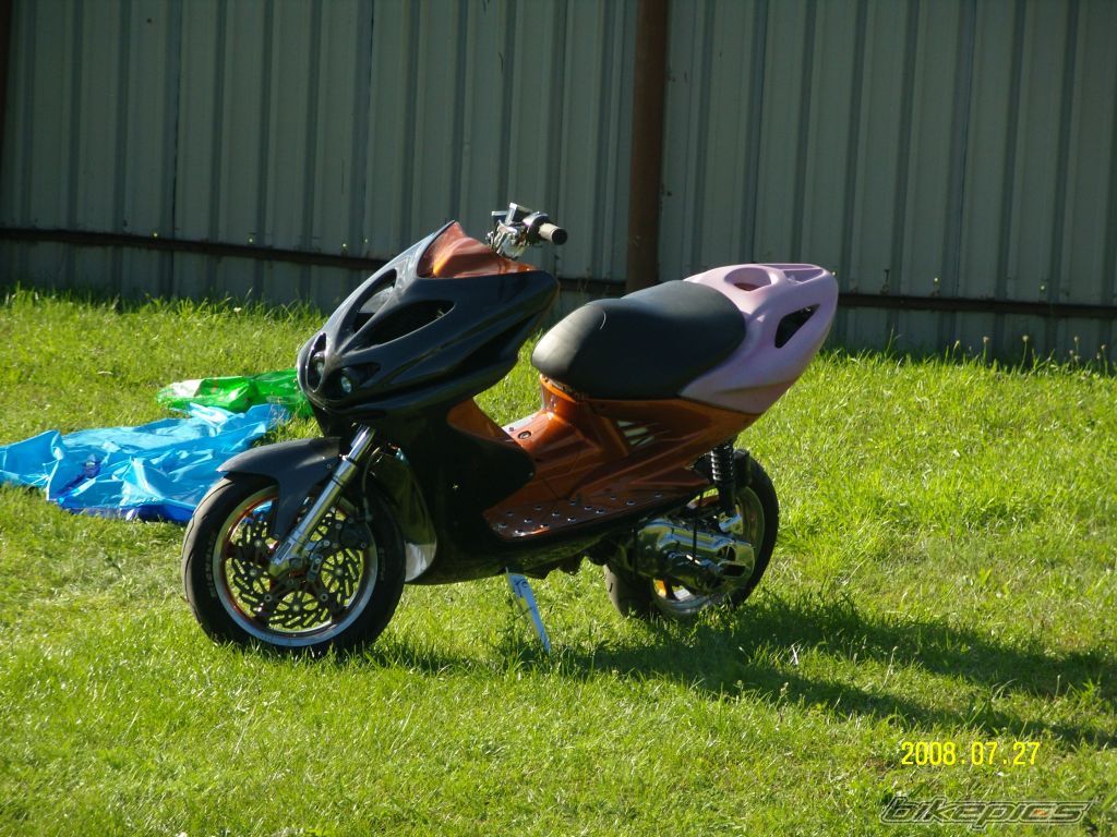 Photo 1386136