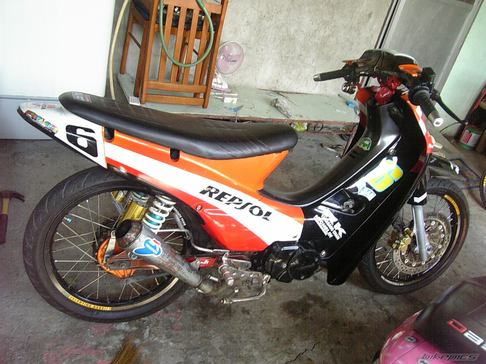Photo 1386662