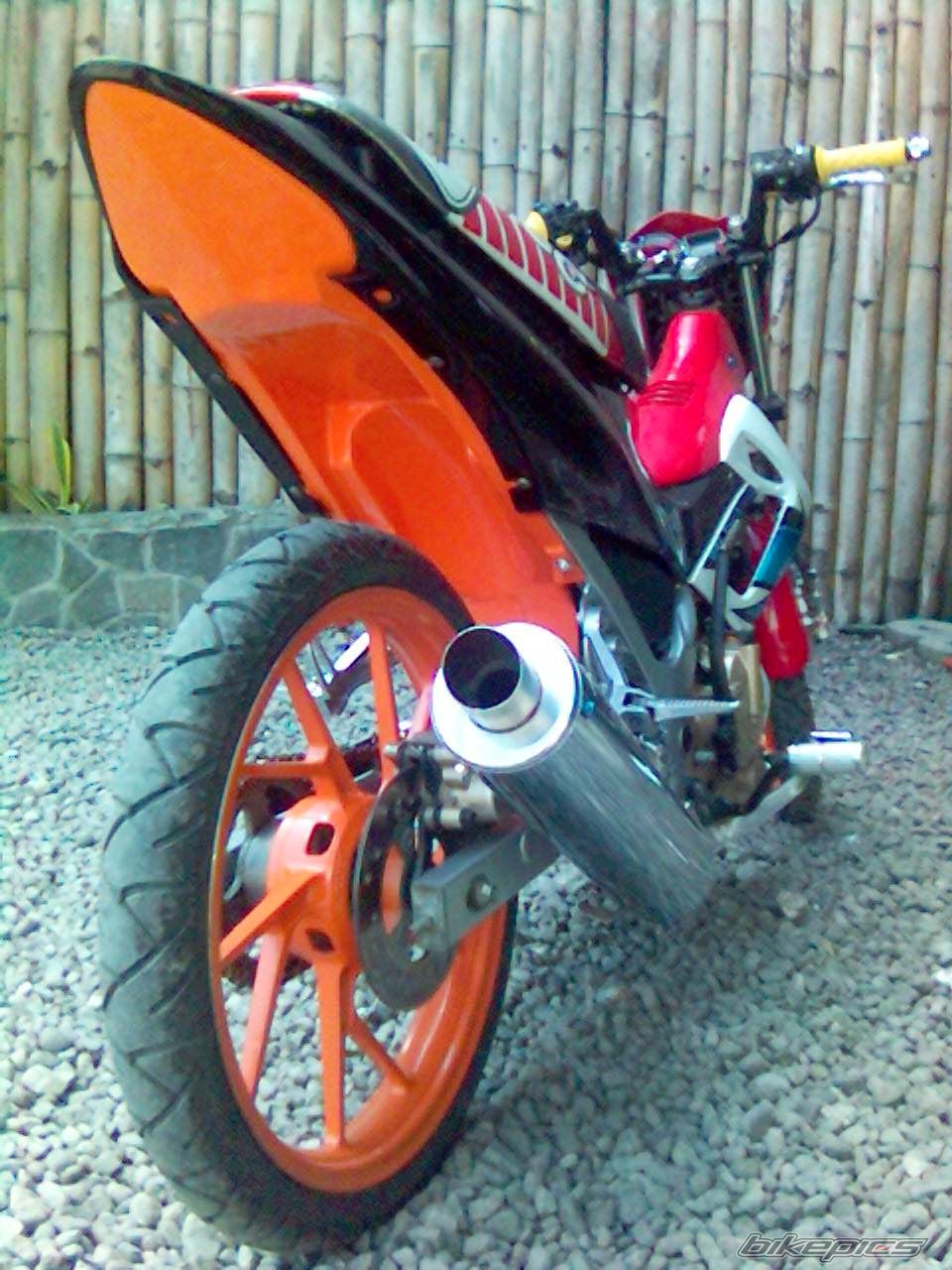 Photo 1386706