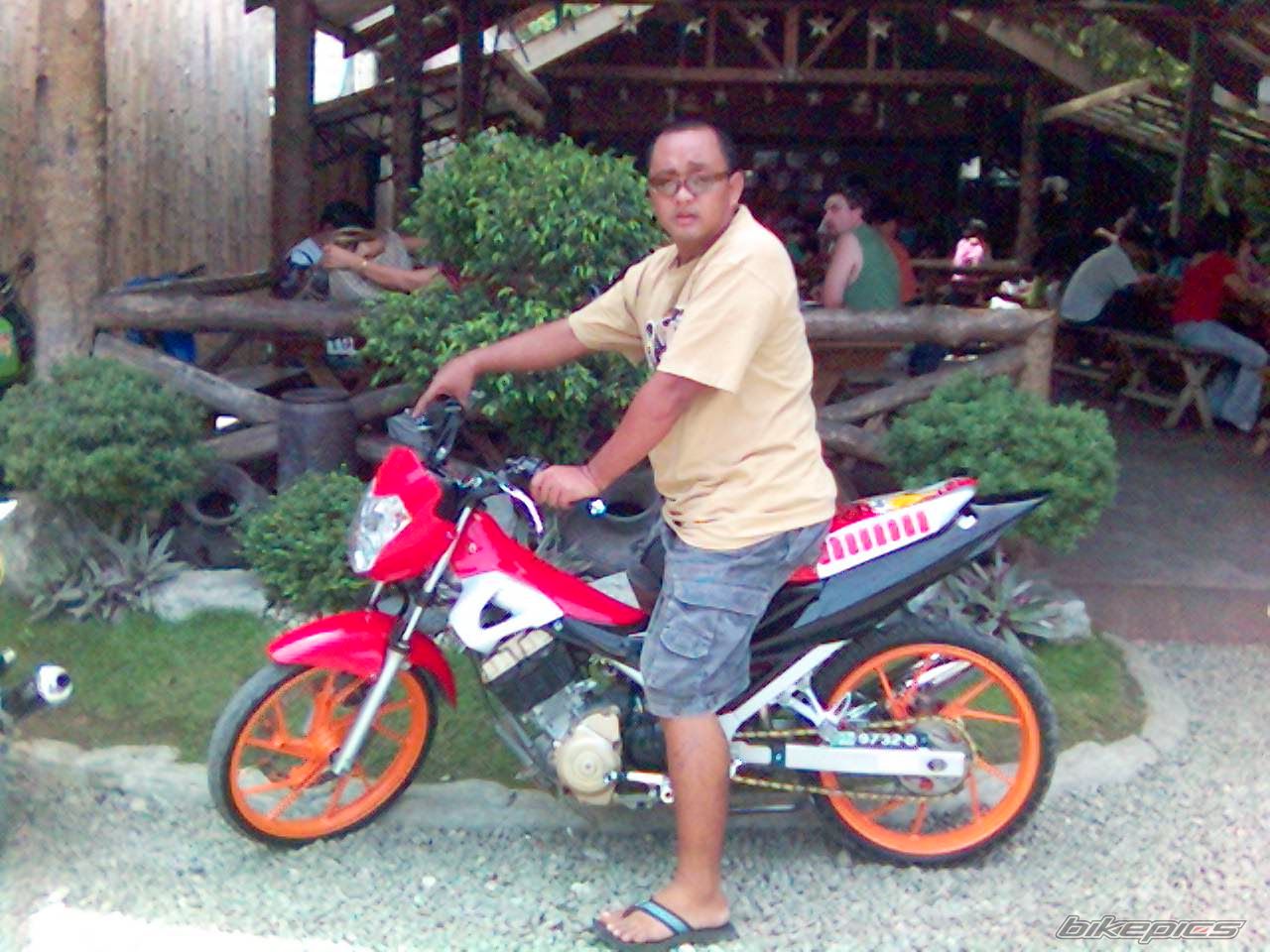 Photo 1386713