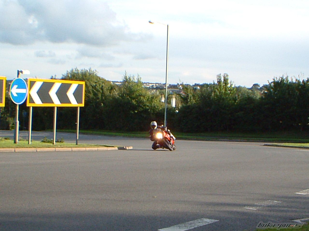 Photo 1386762