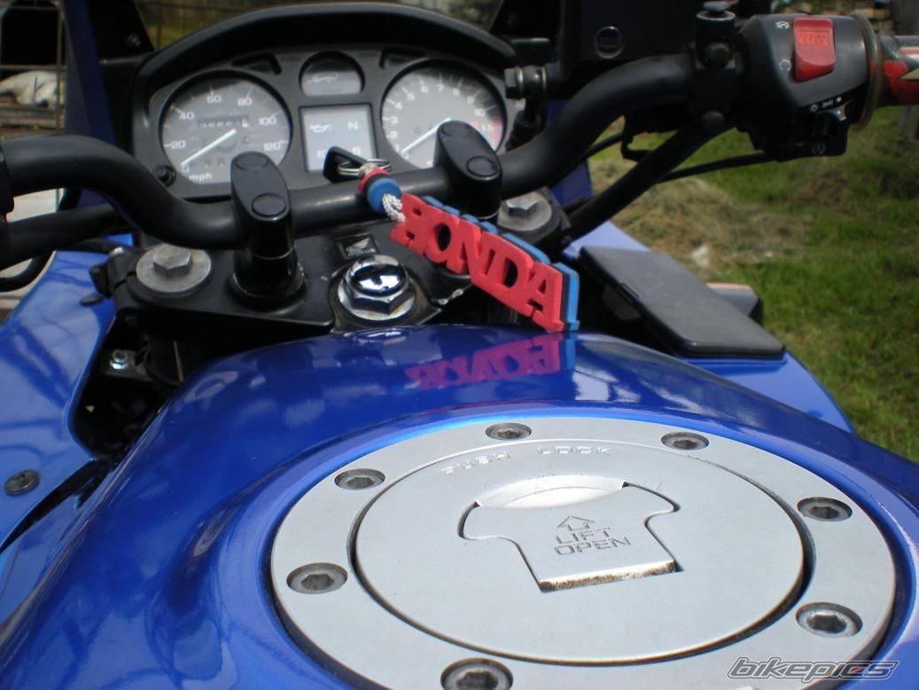 Photo 1386779