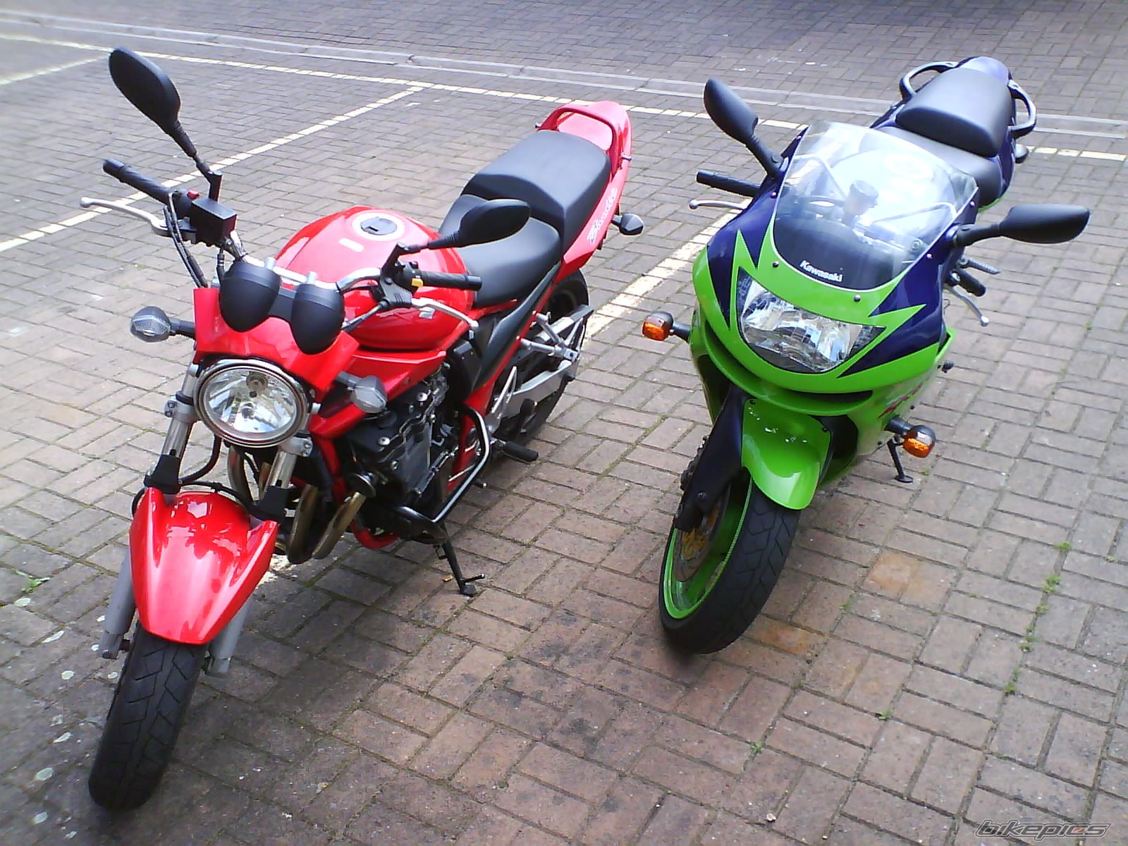 Photo 1386887