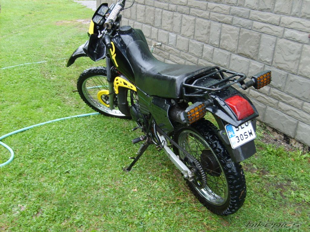Photo 1386916