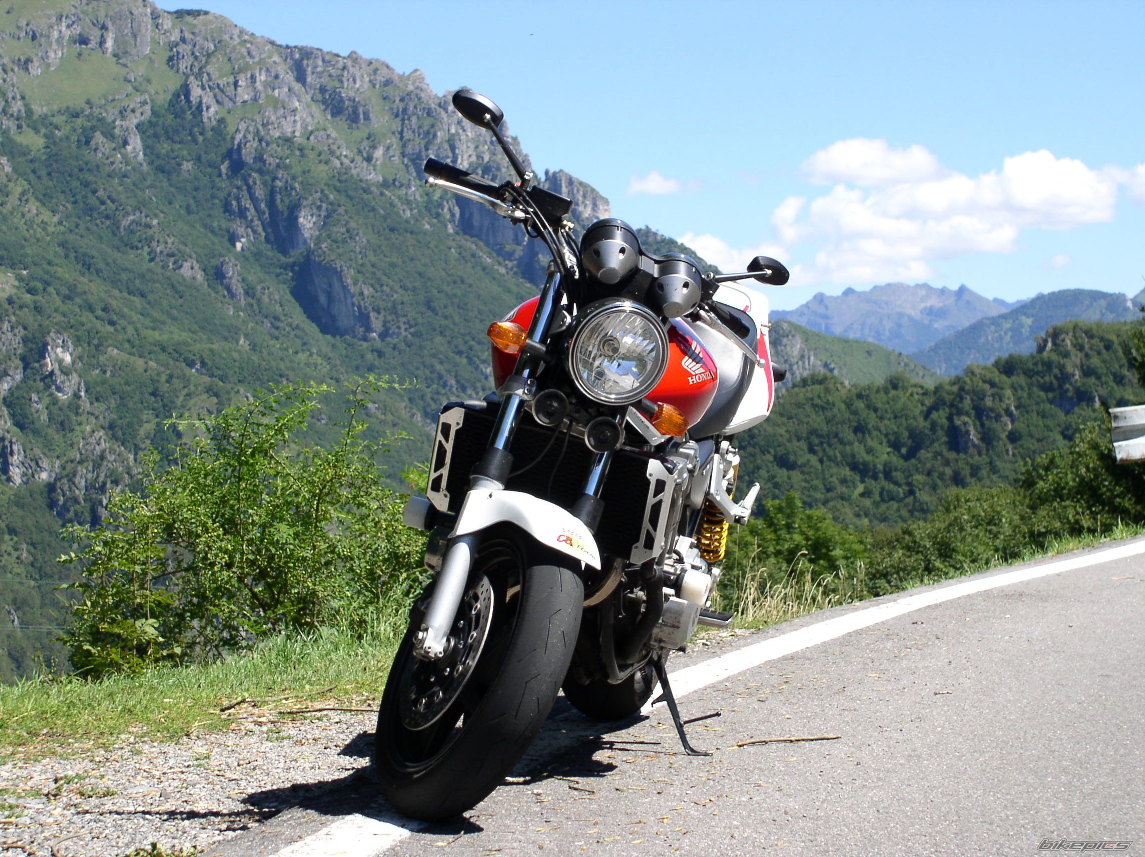 Bike Photo 1387036