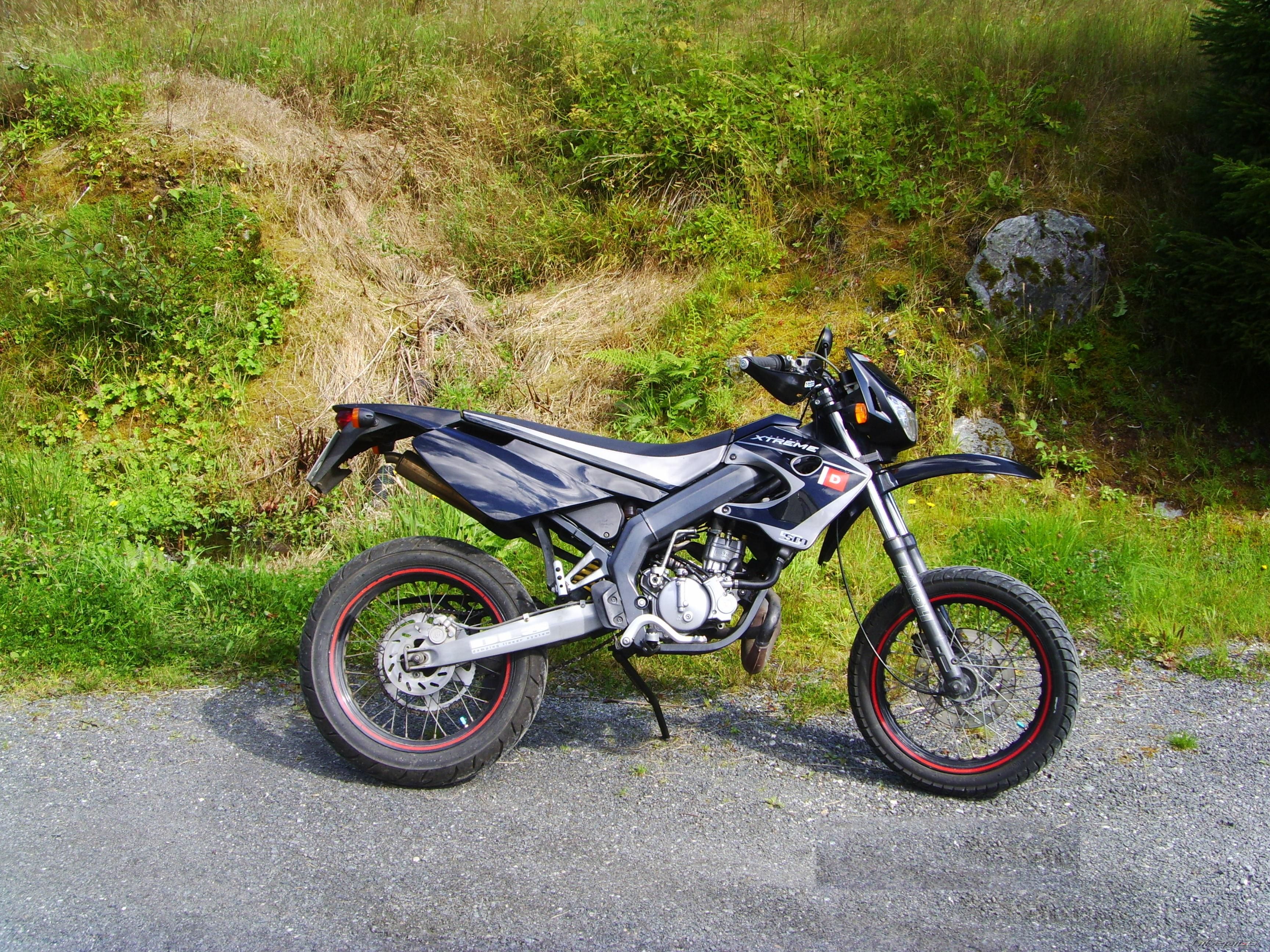 Photo 1387069