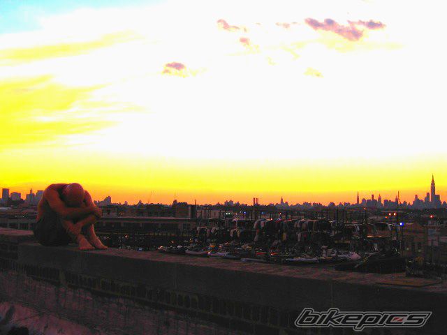 Photo 1387103
